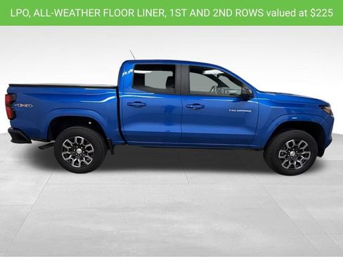 Certified 2024 Chevrolet Colorado LT w/ LT Convenience Package III AWD/4WD image 12