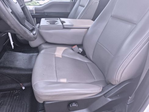 Used 2019 Ford F250 XL w/ Snow Plow Prep Package AWD/4WD image 16