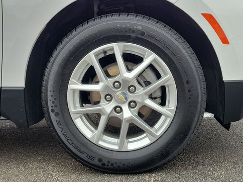 Used 2022 Chevrolet Equinox LT FWD image 4