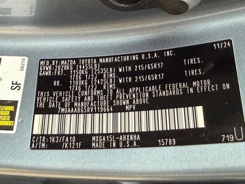 Used 2024 Toyota Corolla Cross L AWD/4WD image 27