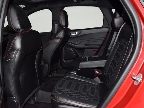 Used 2023 Ford Escape ST-Line Elite w/ Premium Technology Package AWD/4WD image 19