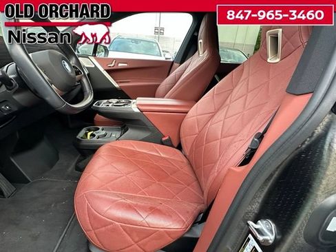 Used 2023 BMW iX M60 AWD/4WD image 12