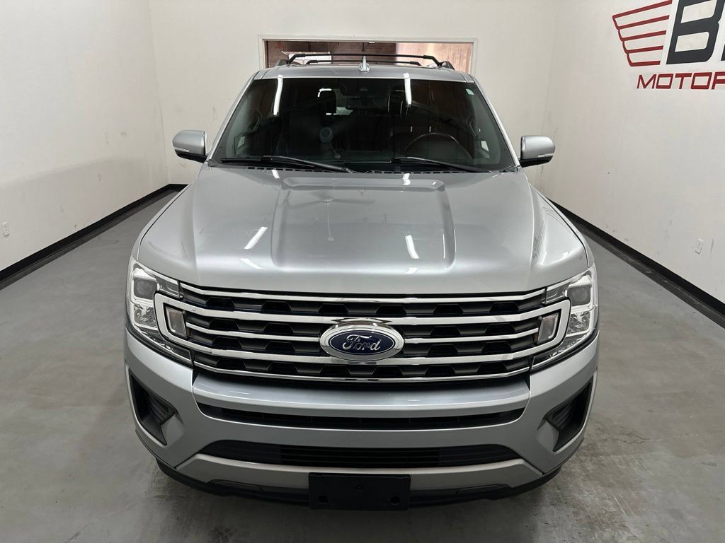 Used 2021 Ford Expedition XLT RWD image 3