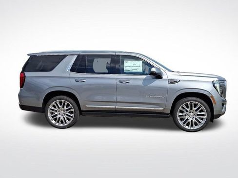 New 2026 GMC Yukon Denali w/ Denali Reserve Package AWD/4WD image 8