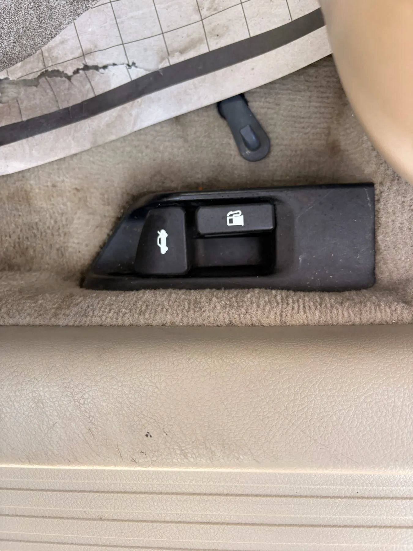Used 2007 Toyota Camry XLE FWD image 45