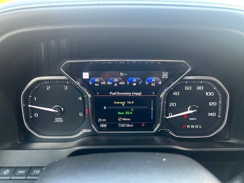 Used 2021 GMC Sierra 3500 Denali w/ Denali Ultimate Package AWD/4WD image 18