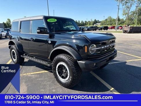 Used 2024 Ford Bronco Outer Banks w/ Sasquatch Package AWD/4WD image 1