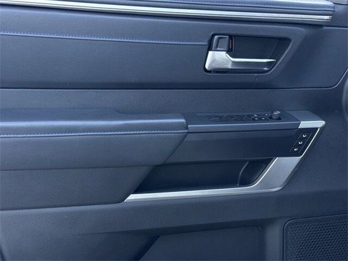 Used 2022 Toyota Tundra Platinum image 26