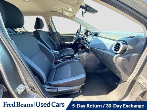 Used 2024 Nissan Versa SV FWD image 27