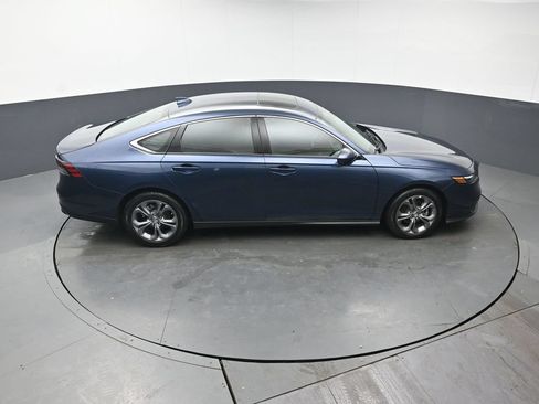 Certified 2024 Honda Accord EX image 40