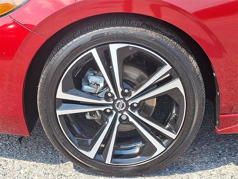 Used 2023 Nissan Sentra SR image 8