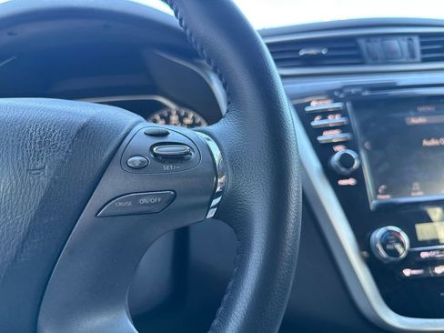 Used 2021 Nissan Murano SV AWD/4WD image 17