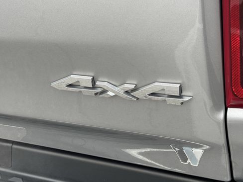 Used 2021 RAM 1500 Laramie image 46