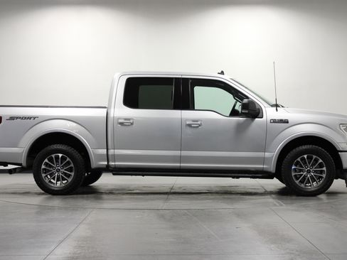 Used 2019 Ford F150 XLT w/ Equipment Group 302A Luxury image 4
