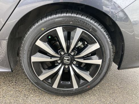 Used 2022 Honda Civic EX image 19