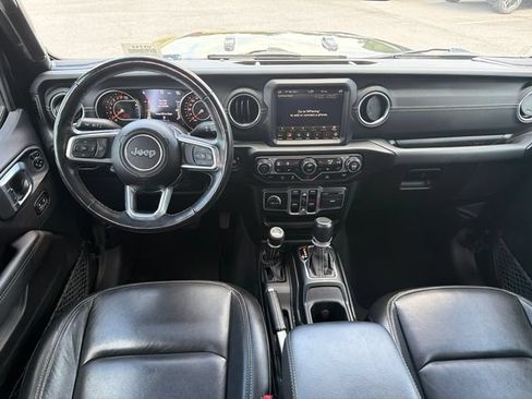 Used 2023 Jeep Gladiator Overland w/ Popular Equipment Package AWD/4WD image 22