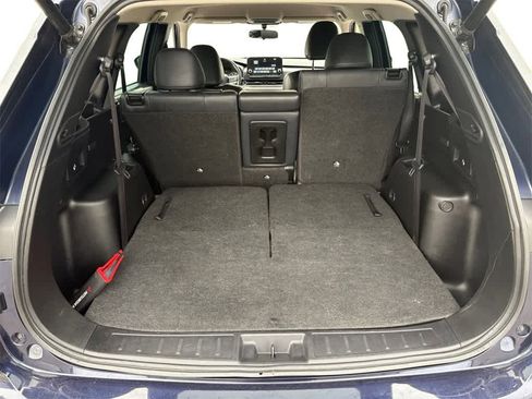 Used 2023 Mitsubishi Outlander SE image 19