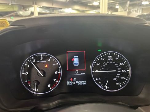 Certified 2025 Subaru Crosstrek 2.0i Premium image 15