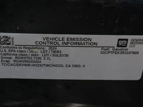 Used 2024 Chevrolet Colorado ZR2 w/ ZR2 Convenience Package III AWD/4WD image 16