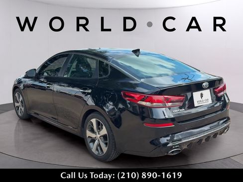 Used 2019 Kia Optima S FWD image 10