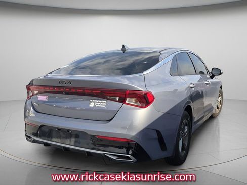 Used 2022 Kia K5 LXS image 3
