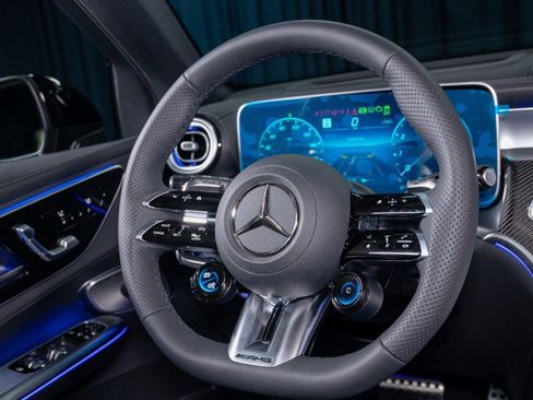 New 2026 Mercedes-Benz GLC 43 AMG 4MATIC image 16