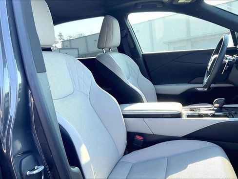 Used 2024 Lexus RX 350 Premium image 10