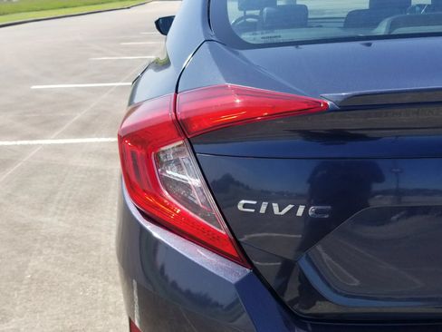 Used 2016 Honda Civic EX-L image 20
