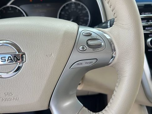 Used 2017 Nissan Murano SL w/ SL Technology Package FWD image 20