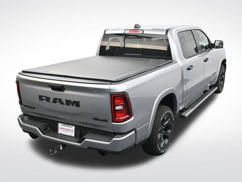 Used 2025 RAM 1500 Big Horn AWD/4WD image 24