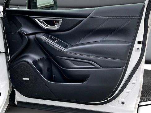 Used 2021 Subaru Forester Limited w/ Popular Package #3 image 28