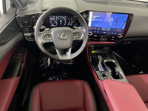 Used 2022 Lexus NX 350 image 22