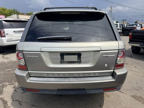 Used 2011 Land Rover Range Rover Sport HSE LUX AWD/4WD image 6