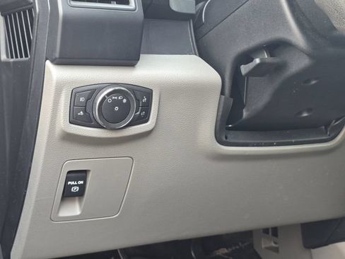 Used 2020 Ford F150 XL w/ Equipment Group 101A Mid RWD image 20