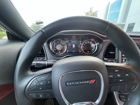 Used 2019 Dodge Challenger SXT RWD image 20