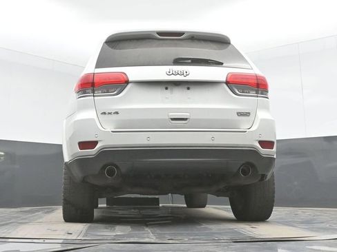 Used 2018 Jeep Grand Cherokee Limited image 32