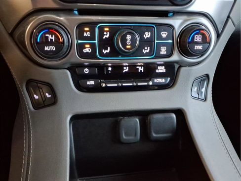 Used 2020 Chevrolet Tahoe LT AWD/4WD image 24