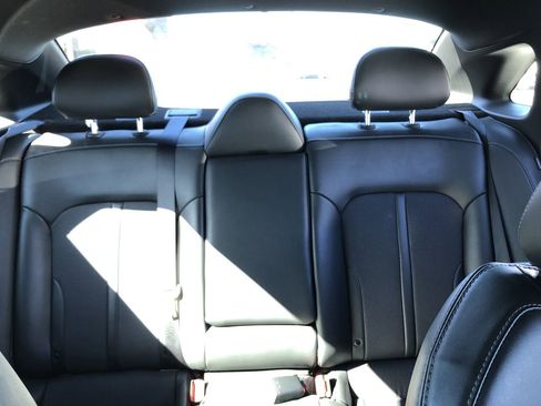 Used 2023 Kia K5 GT-Line image 10