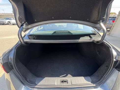 Used 2025 Nissan Sentra S FWD image 29