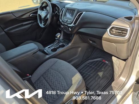 Used 2024 Chevrolet Equinox LT FWD image 12