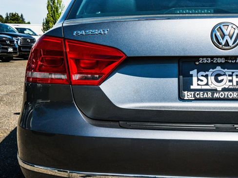 Used 2013 Volkswagen Passat 2.5 SEL Premium FWD image 10