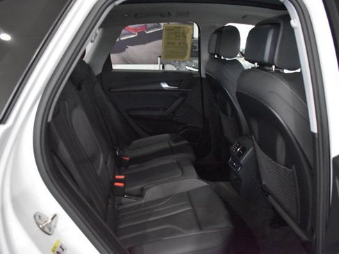 Used 2025 Audi Q5 2.0T Premium Plus w/ Premium Plus Package AWD/4WD image 26