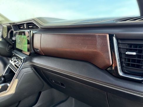 Certified 2024 GMC Sierra 2500 Denali Ultimate image 36