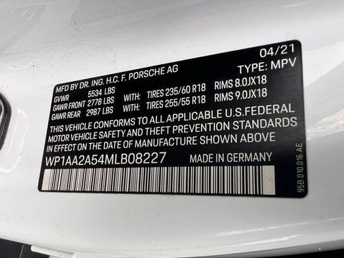 Used 2021 Porsche Macan AWD/4WD image 37