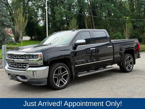 Used 2016 Chevrolet Silverado 1500 LTZ AWD/4WD image 3