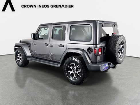 Used 2024 Jeep Wrangler Unlimited Sport AWD/4WD image 7