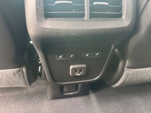 Used 2019 Chevrolet Equinox Premier AWD/4WD image 19