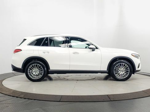 Certified 2026 Mercedes-Benz GLC 300 4MATIC image 34