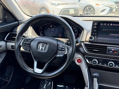Used 2018 Honda Accord EX-L image 27