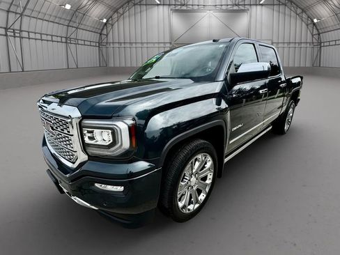 Used 2017 GMC Sierra 1500 Denali w/ Denali Ultimate Package AWD/4WD image 1